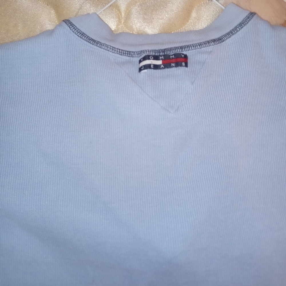 Tommy Hilfiger half zip pull over - Picture 3 of 4
